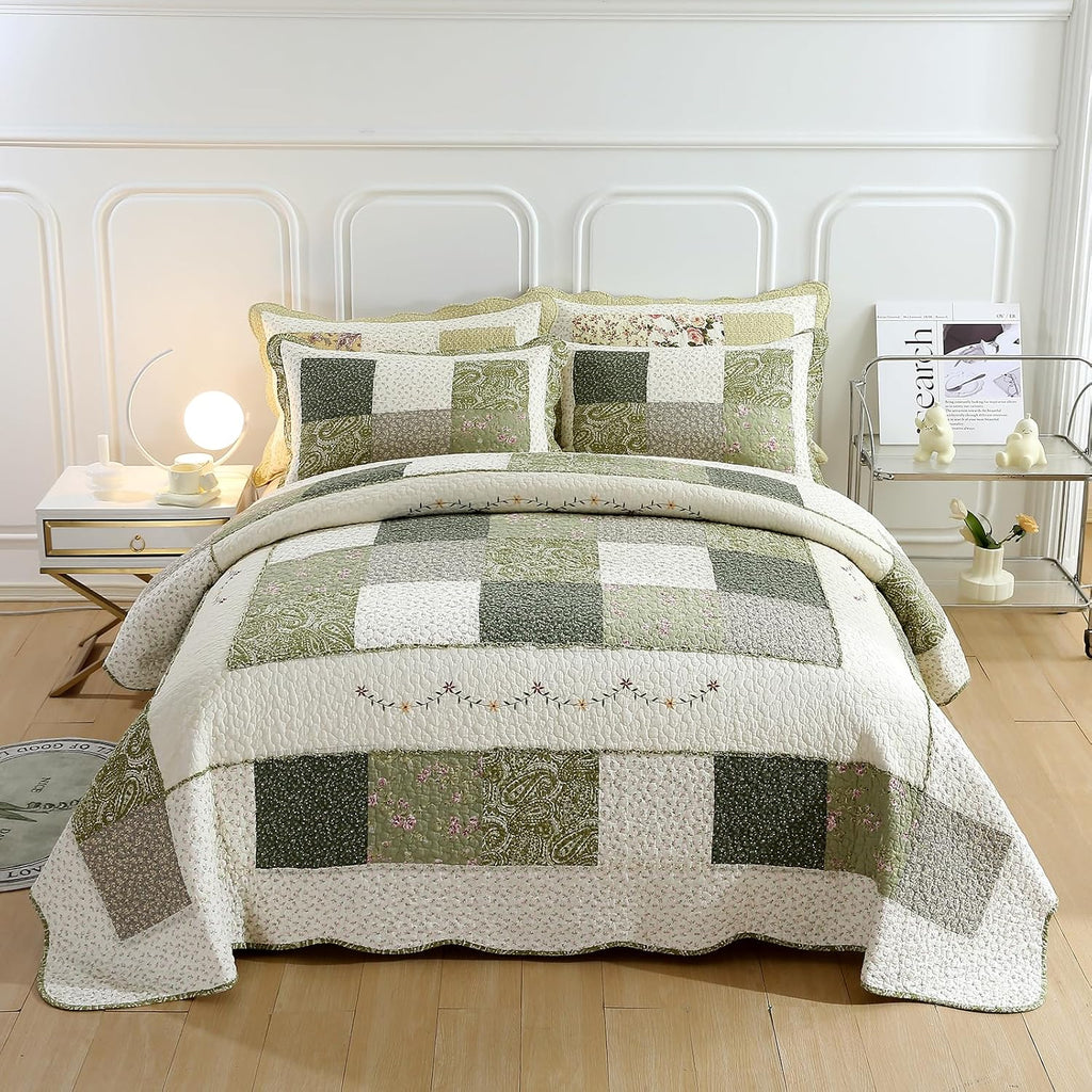 Green Floral Embroidered Patchwork Queen Quilt Set