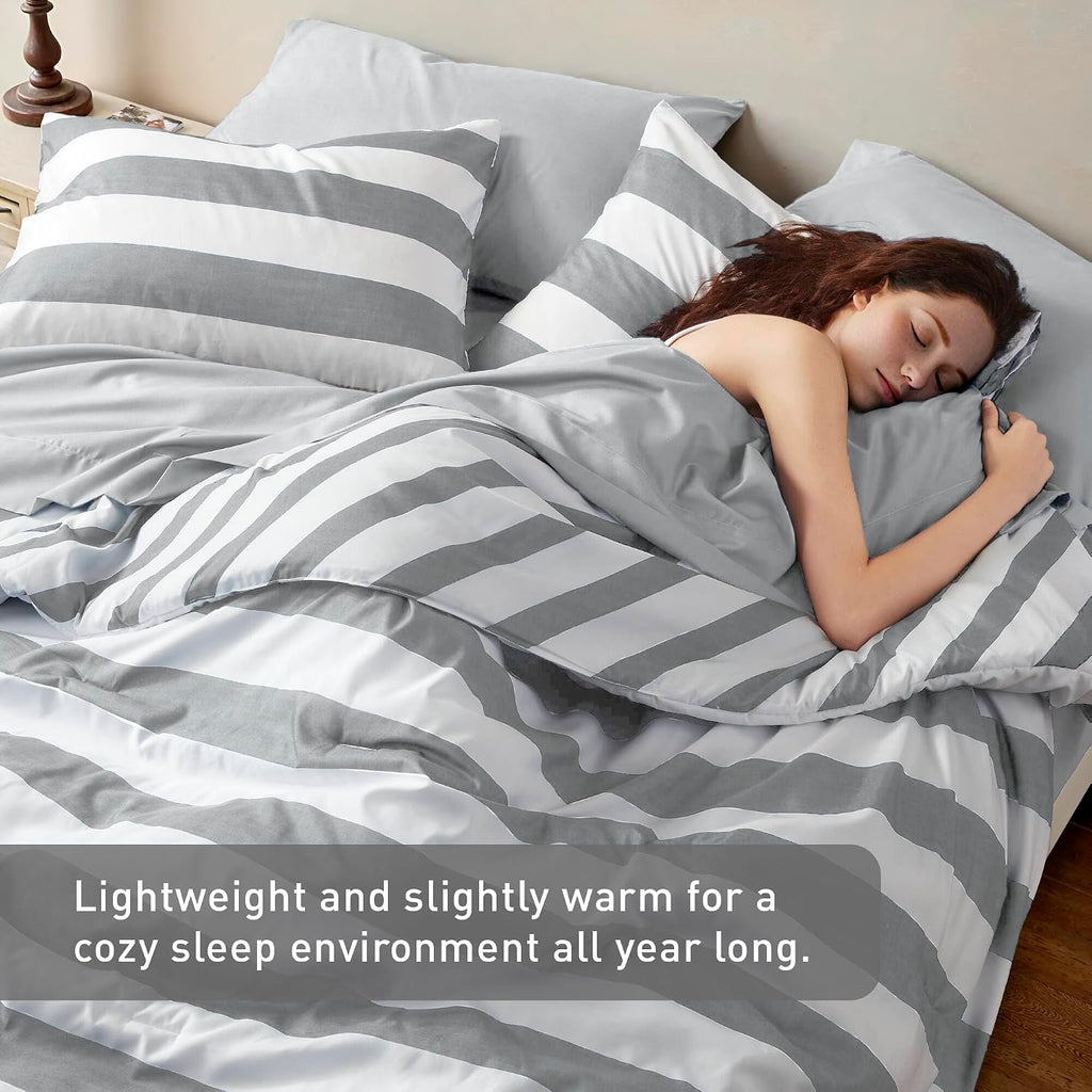 Grey Double-Sided Striped 7-Piece Queen Bed in a Bag Comforter Set
