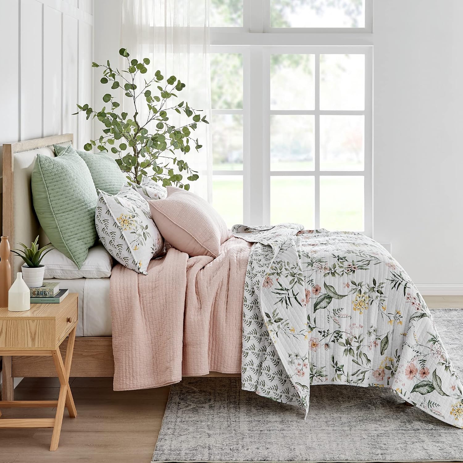 Blush Floral Cotton King Quilt Set