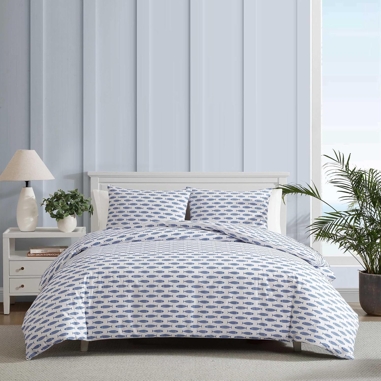 Blue Woodblock Fish Queen Duvet Set