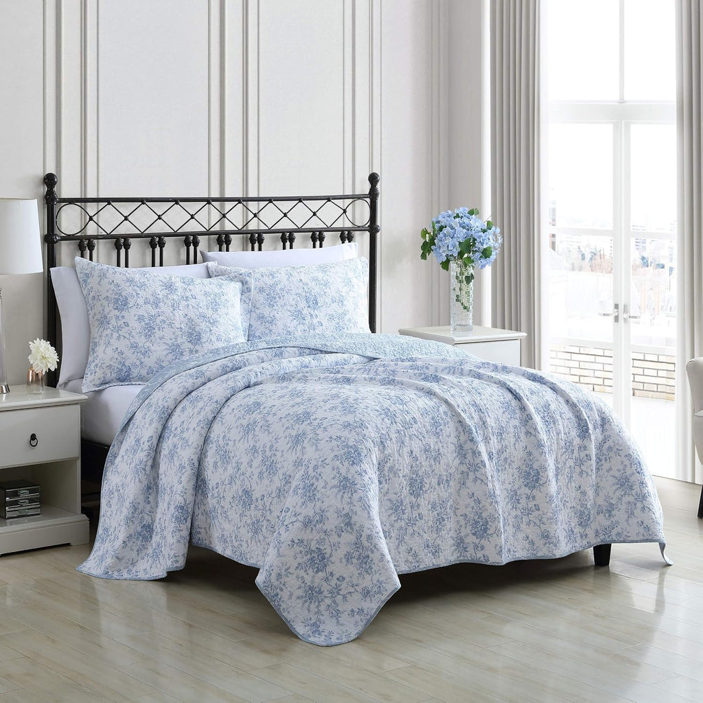Blue Floral Toile Twin Cotton Quilt Set